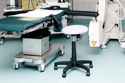 Divers: tabourets, outils