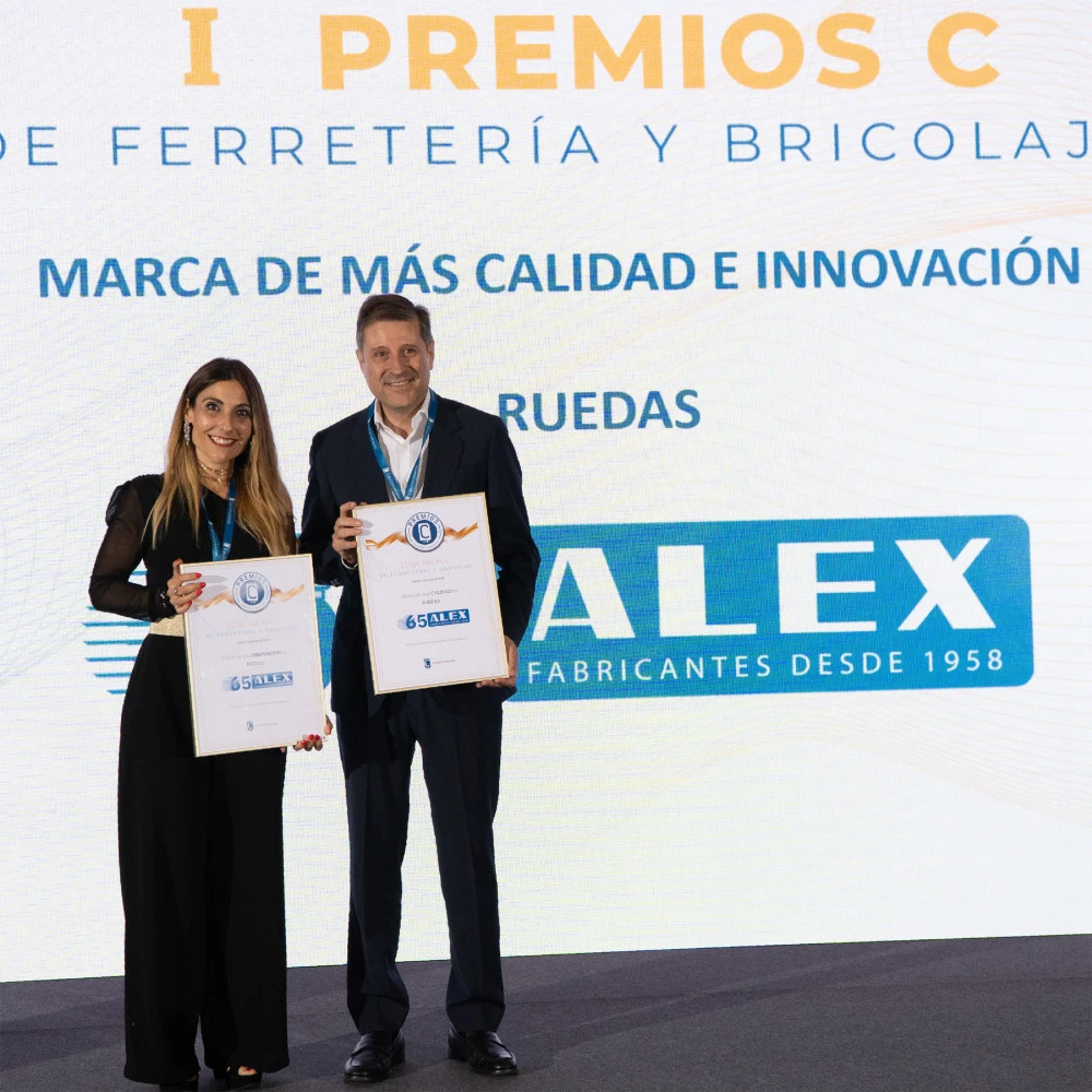 RUEDAS ALEX: Récompensé par le prestigieux prix de la marque la plus qualitative et innovante